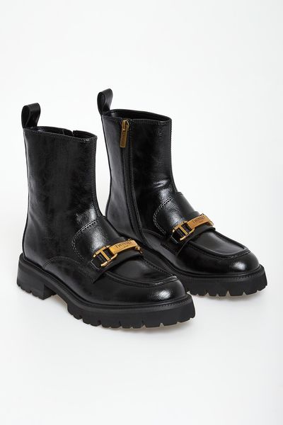 Botki damskie TWINSET. Botki damskie Twinset Milano, bez wzorów, bez obcasa, bez zapięcia. W wyprzedaży za 659.40 zł.