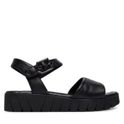 Sandały Tamaris. Czarne sandały damskie Tamaris, bez wzorów, bez obcasa, na płaskiej podeszwie, bez zapięcia. Za 329.99 zł.