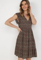 Czarna Sukienka Diomanassa. Czarne sukienki damskie Born2be, do pracy, na lato, m, bez wzorów, z jeansu, biznesowe, bez kołnierzyka, bez ramiączek, midi. Za 59.99 zł.