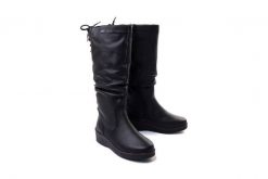 RIEKER TEX Y4693-00 black, kozaki damskie. Czarne kozaki damskie Rieker, na zimę, bez wzorów, z wełny, bez obcasa, na koturnie, bez zapięcia. Za 499.90 zł.