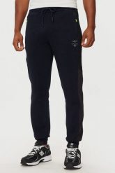 AERONAUTICA MILITARE Granatowe męskie spodnie dresowe With Mesh. Niebieskie spodnie sportowe męskie Aeronautica Militare, m, bez wzorów, z dresówki. W wyprzedaży za 529.99 zł.