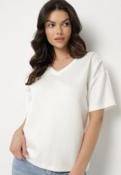 Biały T-shirt z Trójkątnym Dekoltem Foniriela. Białe t-shirty damskie Born2be, l, bez wzorów, z jeansu, biznesowe, bez kołnierzyka, bez ramiączek. Za 44.99 zł.
