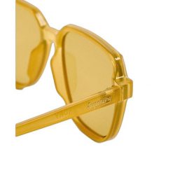 Kwadratowe okulary przeciwsłoneczne dla kobiet Superdry. Żółte okulary przeciwsłoneczne damskie Superdry. Za 235.60 zł.