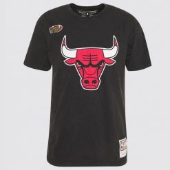 Mitchell & NessT - s h i r t Chicago Bulls. Czarne koszulki sportowe męskie Mitchell & Ness, m, bez wzorów, bez ramiączek. Za 213.50 zł.