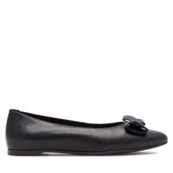 Baleriny Lasocki. Czarne balerinki damskie Lasocki, bez wzorów, bez obcasa, bez zapięcia. Za 169.99 zł.
