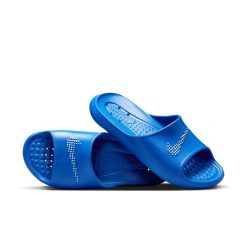 Klapki Nike Victori One męskie. Niebieskie klapki męskie Nike, bez wzorów, z materiału, bez zapięcia. Za 290.00 zł.