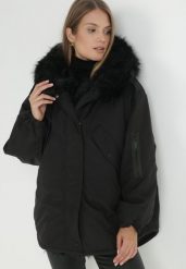 Czarna Kurtka Parka Oversize z Futerkiem Mitto. Czarne kurtki damskie Born2be, na zimę, l, bez wzorów, bez kaptura. Za 379.99 zł.
