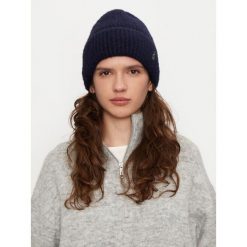 Czapka Aulp. Niebieskie czapki damskie Aulp, na zimę, bez wzorów. Za 119.99 zł.
