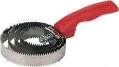 Kerbl Kerbl Zgrzebło spiralne dla koni i bydła, śr. 10,5 cm. Golarki i trymery KERBL. Za 23.87 zł.