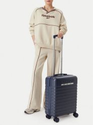 Reebok Walizka kabinowa CWBEO-RBK-MS-003-S Granatowy. Niebieskie walizki męskie Reebok, bez wzorów, z tworzywa sztucznego. Za 279.99 zł.