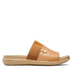 Klapki Go Soft. Brązowe klapki damskie GO SOFT, bez wzorów, bez obcasa, bez zapięcia. Za 139.99 zł.