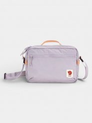Torba Fjallraven High Coast Crossbody. Fioletowe torby na ramię męskie Fjällräven, z materiału, na ramię. Za 340.99 zł.