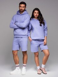 Komplet dresowy dla par UNISEX bluza z kapturem + szorty w stylu athleisure lawendowe V9 Z110 XS/S. Fioletowe bluzy damskie Ombre, s, bez wzorów, z dresówki, bez ramiączek, z kapturem. Za 468.99 zł.