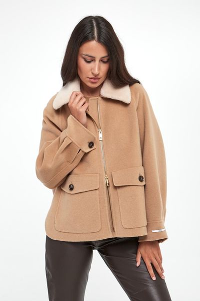 Płaszcz damski wełniany Gettone MARELLA. Płaszcze damskie Marella, bez wzorów, z wełny, bez kołnierzyka, bez kaptura. Za 2,099.00 zł.