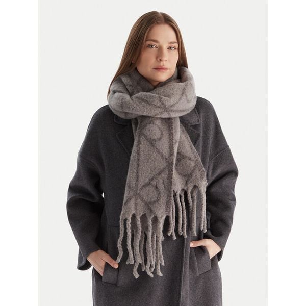Szalik Calvin Klein. Szare szaliki damskie Calvin Klein, bez wzorów. Za 429.99 zł.