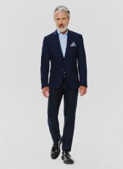 PAKO LORENTE – Klasyczna marynarka męska w kolorze granatowym. Garnitury męskie Pako Lorente, m, bez wzorów, z elastanu, casualowe. Za 799.99 zł.