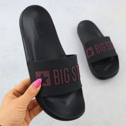 Klapki plażowe basenowe czarne Big Star SS274708. Czarne klapki damskie BIG STAR, bez wzorów, z materiału, retro, bez obcasa, bez zapięcia. Za 79.99 zł.