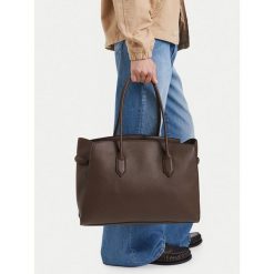 Torebka JENNY. Brązowe shopperki damskie Jenny, bez wzorów, bez dodatków. Za 159.99 zł.