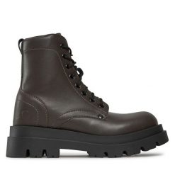 Botki Altercore. Brązowe botki damskie Altercore, bez wzorów, bez obcasa, na płaskiej podeszwie, bez zapięcia. Za 469.99 zł.