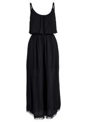 Długa sukienka ze strukturalnej wiskozy. Czarne sukienki damskie bonprix, bez wzorów, z wiskozy, eleganckie, bez kołnierzyka, bez ramiączek, maxi. Za 149.99 zł.