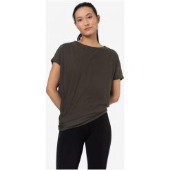 Koszulka z krótkim rękawem damska SUPER.NATURAL Yoga Loose Tee. Czarne koszulki sportowe damskie super.natural, m, bez wzorów, bez ramiączek. Za 299.98 zł.