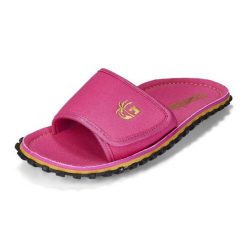 Klapki Gumbies Strider Slide Women Pink GU-SDSTR029 różowe. Czerwone klapki damskie bez wzorów, z bawełny, sportowe, bez obcasa, bez zapięcia. Za 306.84 zł.