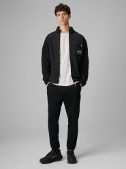 4F Spodnie dresowe joggery męskie - czarne XL. Czarne spodnie sportowe męskie 4F, l, bez wzorów, z dresówki. W wyprzedaży za 119.99 zł.