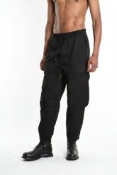 La Haine Inside Us Spodnie Cargo | 3P M1275 | Mężczyzna | Czarny. Czarne spodnie materiałowe męskie La Haine Inside Us, z aplikacjami, z bawełny. W wyprzedaży za 799.00 zł.