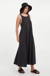 Sukienka maxi Seta MAX MARA BEACHWEAR. Sukienki damskie Max Mara Beachwear, bez wzorów, bez kołnierzyka, bez ramiączek, maxi. Za 1,429.00 zł.