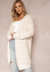 Jasnobeżowy Niezapinany Kardigan o Przedłużonym Fasonie w Zygzaki Chevron Oherna. Brązowe kardigany damskie Renee, bez wzorów, z tkaniny, bez kołnierzyka. Za 99.99 zł.