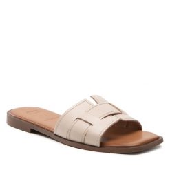 Klapki Bata. Brązowe klapki damskie Bata, bez wzorów, bez obcasa, bez zapięcia. Za 179.99 zł.