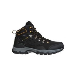 Buty trekkingowe męskie Whistler Muschic WP. Brązowe buty zimowe męskie Whistler, bez wzorów, bez obcasa, bez zapięcia. Za 349.99 zł.