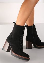 Czarne Botki Edme. Czarne botki damskie Renee, bez wzorów, eleganckie, bez obcasa, na obcasie, bez zapięcia. Za 149.99 zł.