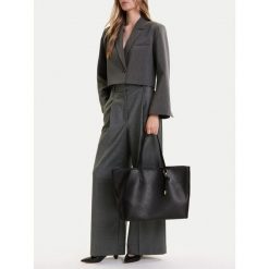 Torebka Call It Spring. Czarne shopperki damskie Call it Spring, bez wzorów, bez dodatków. Za 289.99 zł.