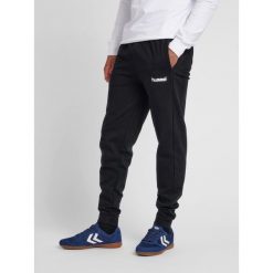 Spodnie dresowe sportowe dla dorosłych Hummel Go Cotton Pant. Czarne spodnie dresowe damskie Hummel, bez wzorów, z dresówki, sportowe. Za 151.00 zł.