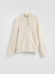 Sweter z rozpinanym golfem - beżowy. Brązowe swetry męskie Reserved, l, bez wzorów, z bawełny, bez kołnierzyka, bez ramiączek. Za 139.99 zł.