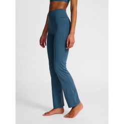 Spodnie legginsy z wysokim stanem dla kobiet Hummel. Niebieskie bielizna sportowa damska Hummel, bez wzorów. Za 205.00 zł.