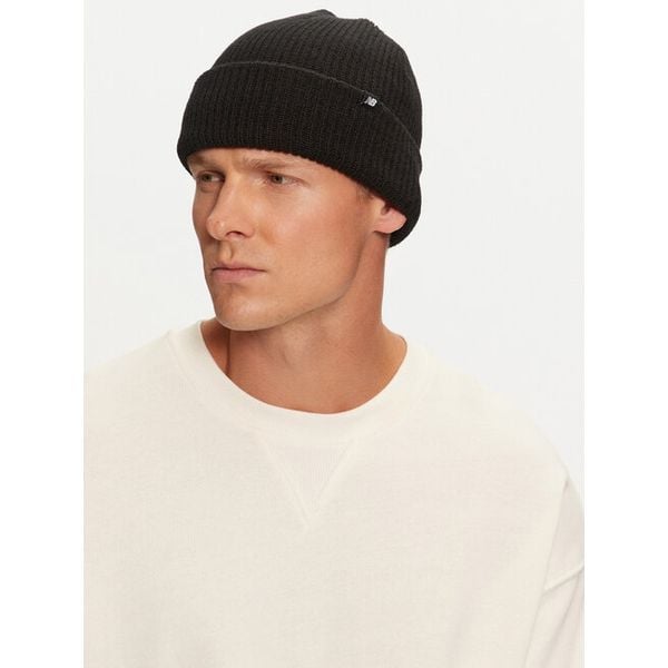 Czapka New Balance. Czarne czapki męskie New Balance, na zimę, bez wzorów. Za 79.99 zł.