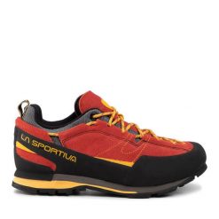 Trekkingi La Sportiva. Czerwone buty zimowe męskie La Sportiva, bez zapięcia. Za 799.99 zł.