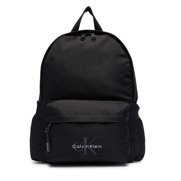 Plecak Calvin Klein Jeans. Czarne plecaki męskie Calvin Klein Jeans, bez wzorów, z jeansu, sportowe. Za 289.99 zł.