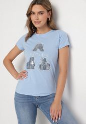 Jasnoniebieski Bawełniany T-shirt Ozdobiony Napisem i Cyrkoniami Isnorea. Niebieskie t-shirty damskie Born2be, m, bez wzorów, z bawełny, glamour, bez kołnierzyka, bez ramiączek. Za 34.99 zł.