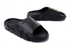 BIG STAR LL274594 czarny, klapki damskie. Czarne klapki damskie BIG STAR, bez wzorów, retro, bez obcasa, bez zapięcia. Za 85.99 zł.