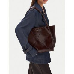 Torebka MEXX. Brązowe shopperki damskie Mexx, bez wzorów, bez dodatków. Za 229.99 zł.