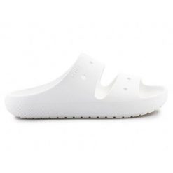 Sandały Crocs Classic Sandal V2 209403-100 białe. Białe sandały męskie na lato, w ażurowe wzory, biznesowe, bez zapięcia. Za 271.50 zł.