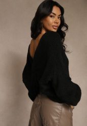 Czarny Oversizowy Sweter z Dodatkiem Wełny Zdobiony Węzłem Lawedana. Czarne swetry nierozpinane damskie Renee, l, z aplikacjami, z wełny, casualowe, bez kołnierzyka, bez ramiączek. Za 119.99 zł.