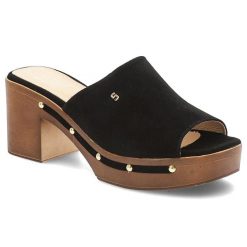 Czarne Klapki Simen Modne Obuwie Damskie W Stylu Boho. Czarne klapki damskie Simen, bez wzorów, z jeansu, boho, bez obcasa, na obcasie, bez zapięcia. Za 339.00 zł.