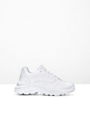 Sneakersy chunky z lekką podeszwą. Białe obuwie sportowe damskie bonprix, bez wzorów, bez zapięcia. Za 149.99 zł.