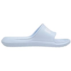 Damskie Klapki Divecat V2 Lite Sliders. Niebieskie klapki damskie Puma, bez wzorów, z materiału, bez obcasa, bez zapięcia. Za 109.99 zł.