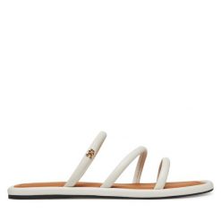 Klapki Tommy Hilfiger. Białe klapki damskie Tommy Hilfiger, bez wzorów, bez obcasa, bez zapięcia. Za 249.99 zł.