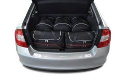 Torby Do Bagażnika Skoda Rapid Liftback 2012-2019 5Szt Kjust. Czarne torby podróżne damskie KJUST, bez wzorów, z kauczuku. Za 1,555.00 zł.